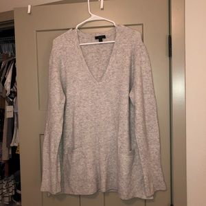 J Crew Women’s V-Neck Front-Pocket Sweater